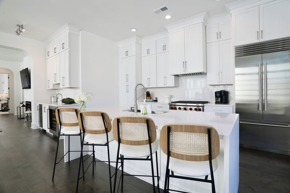 Counter Seating for 4