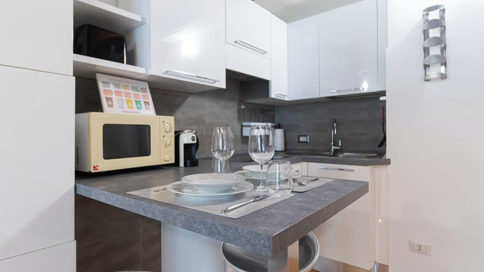 Apartment (1 Bedroom) | Interior