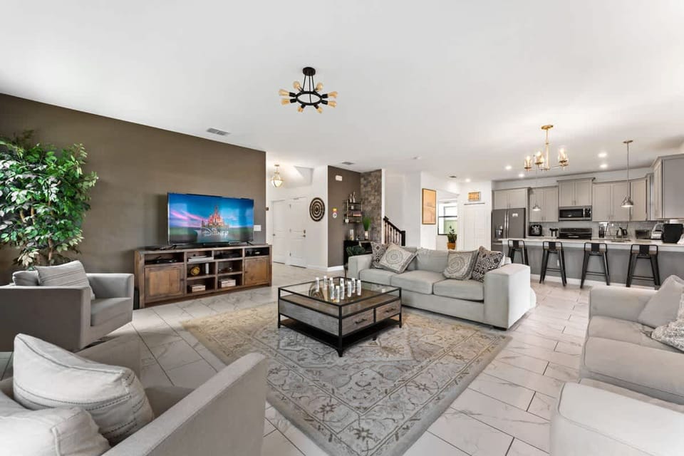 House | 6 bedrooms