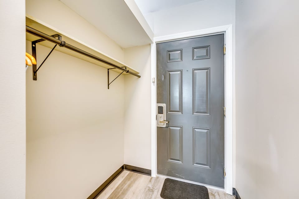 Unit Entrance