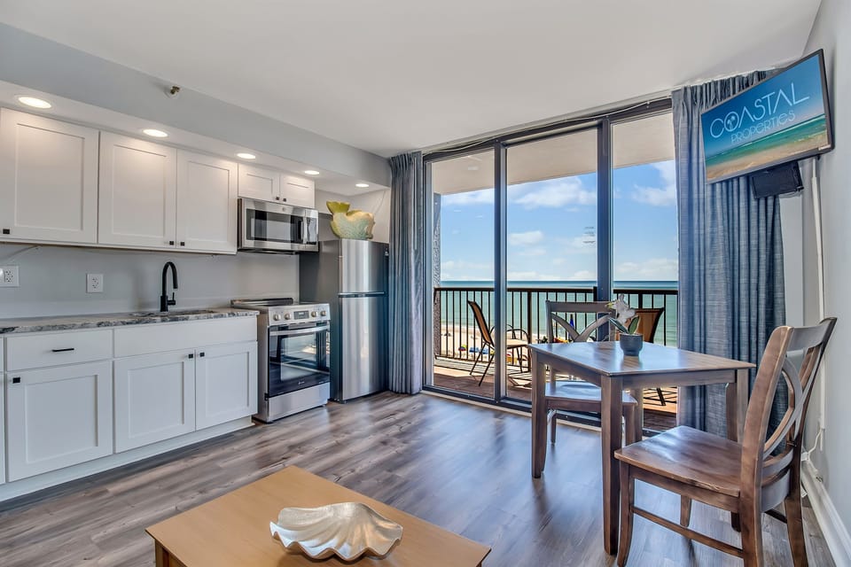 Create lasting memories over meals in the dining area!