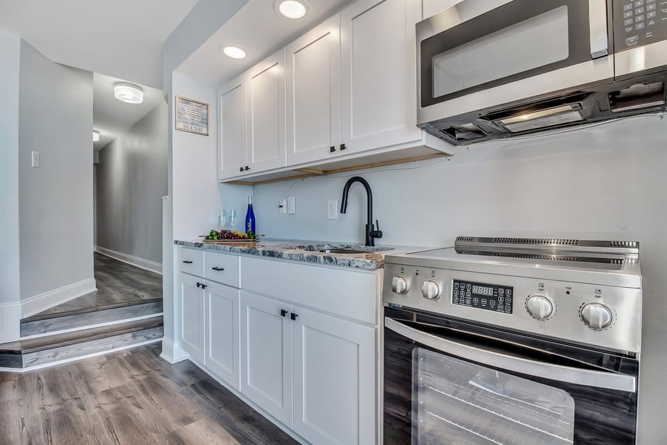 Create lasting memories over meals in the dining area!