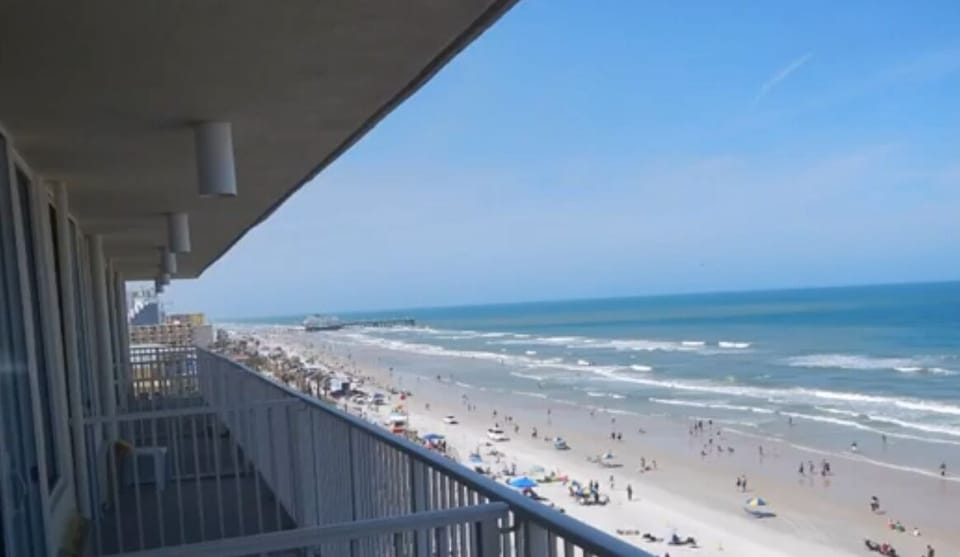 Views directly from your balcony 
