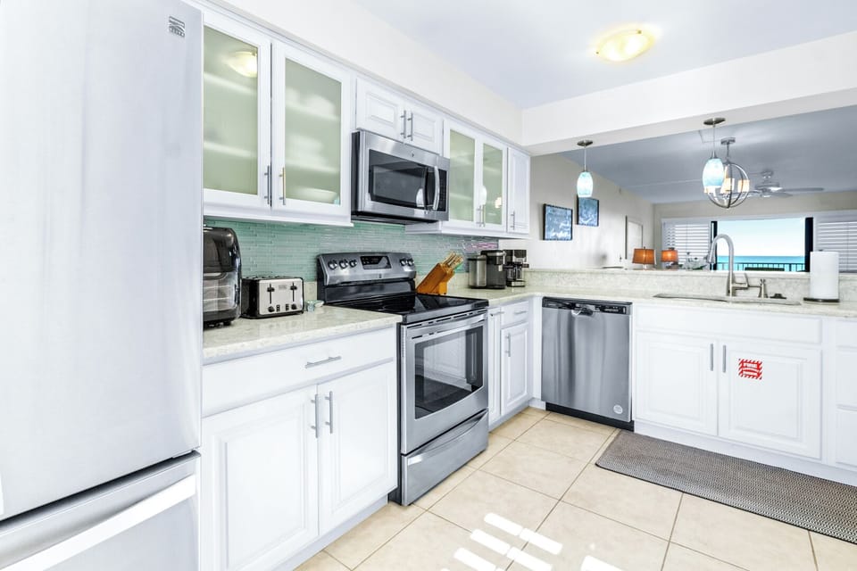 Our inviting kitchen has everything you need to enjoy a home-cooked meal