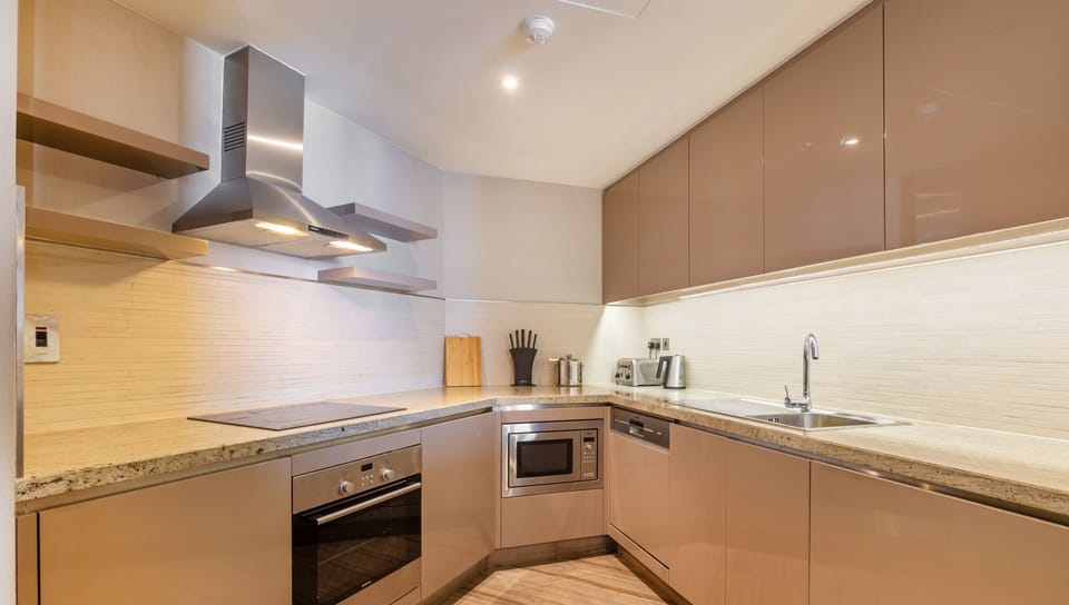 Luxury Apartment | Private kitchenette