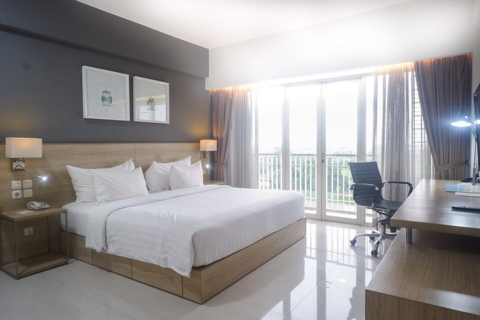 Superior Room | In-room safe, desk, blackout drapes, free WiFi