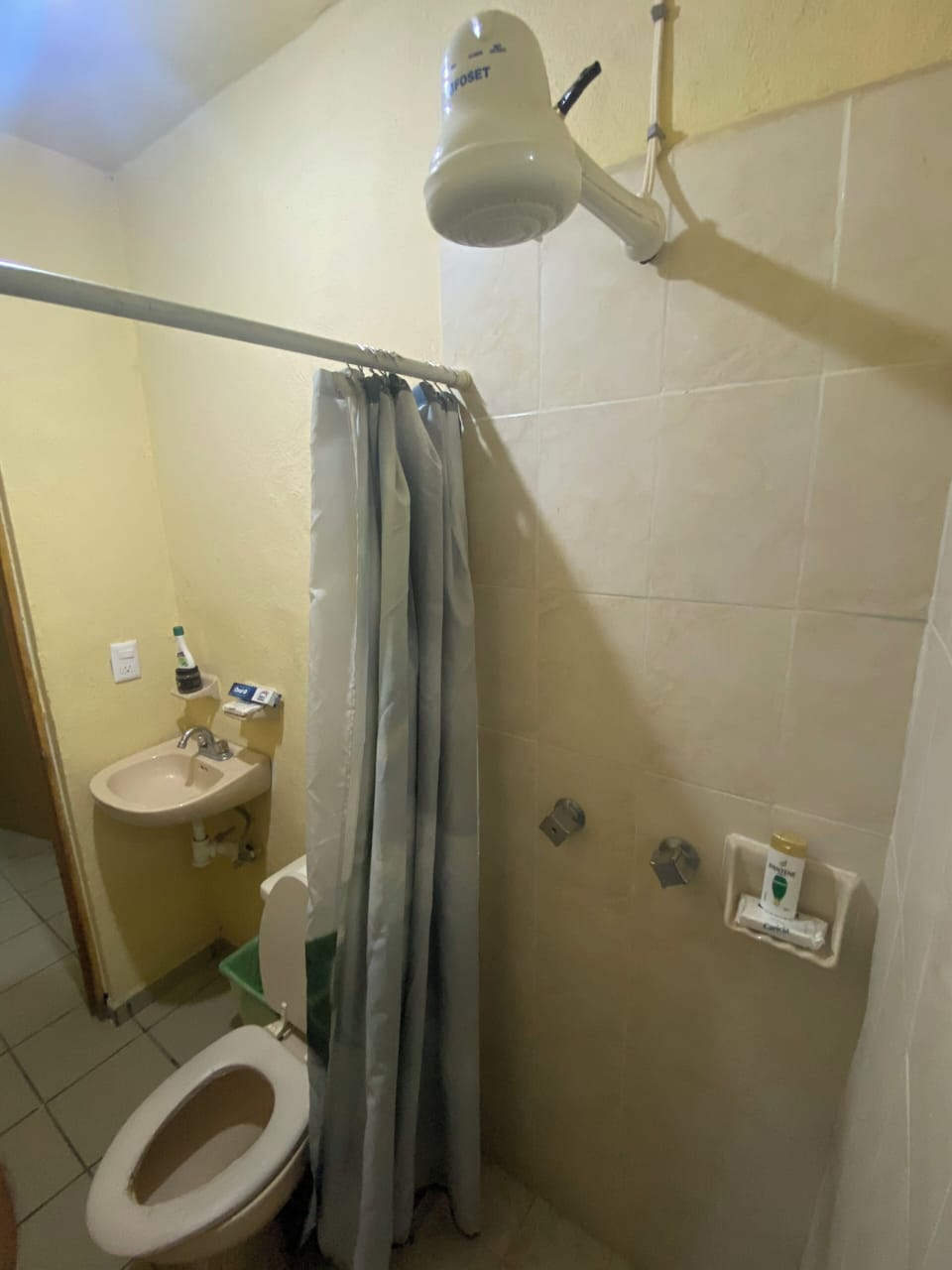 Family House, City View | Bathroom