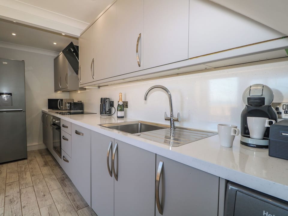 Fridge, microwave, dishwasher, toaster