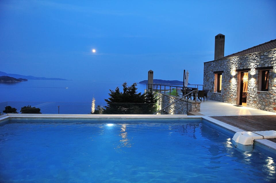 Front of property - evening/night