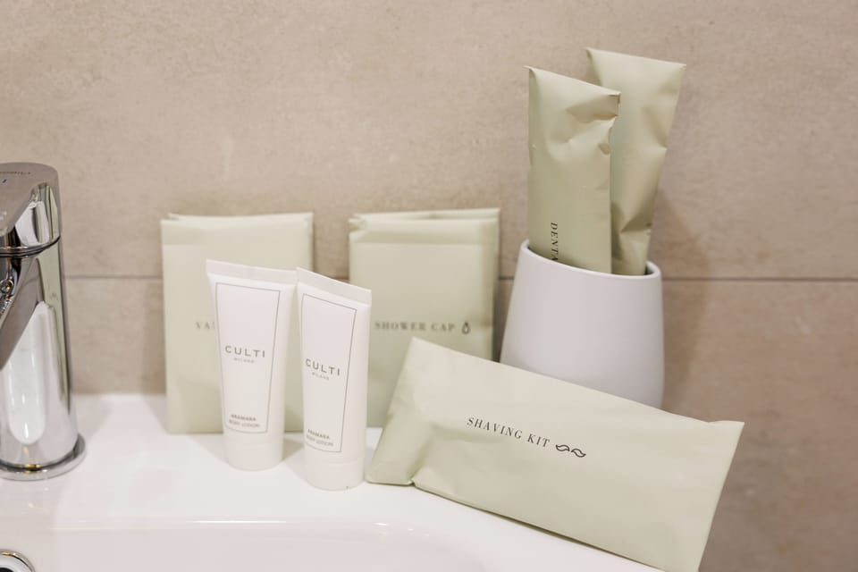 Classic Double Room | Hypo-allergenic bedding available, minibar, soundproofing