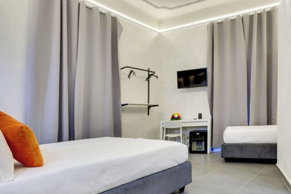 Classic Triple Room | Hypo-allergenic bedding available, minibar, soundproofing