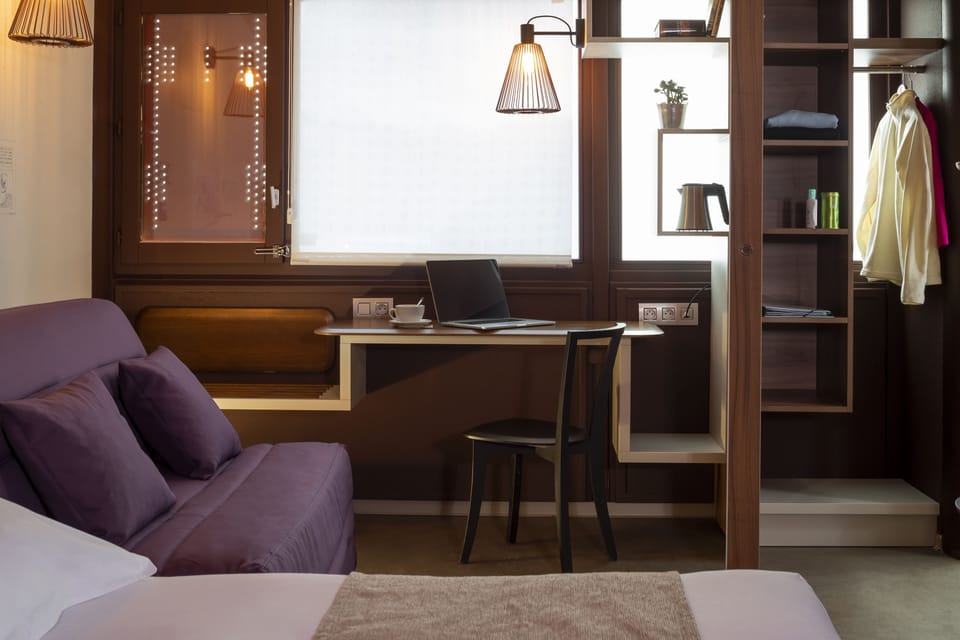 Deluxe Room | Premium bedding, laptop workspace, blackout drapes, soundproofing