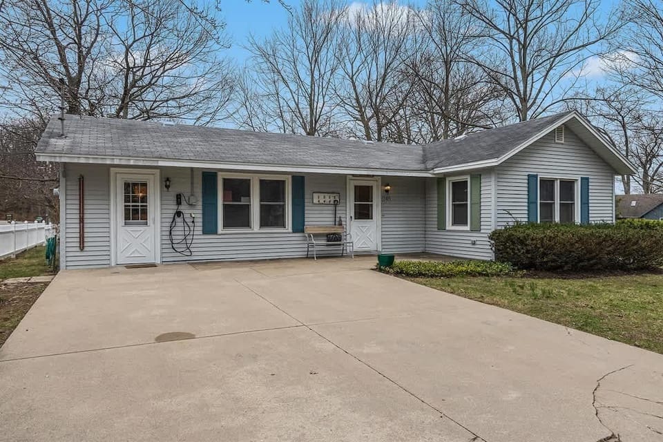 Experience a Soft Landing for Your Next South Haven Vacation - A Vibrant Cottage Moments from Lake Michigan