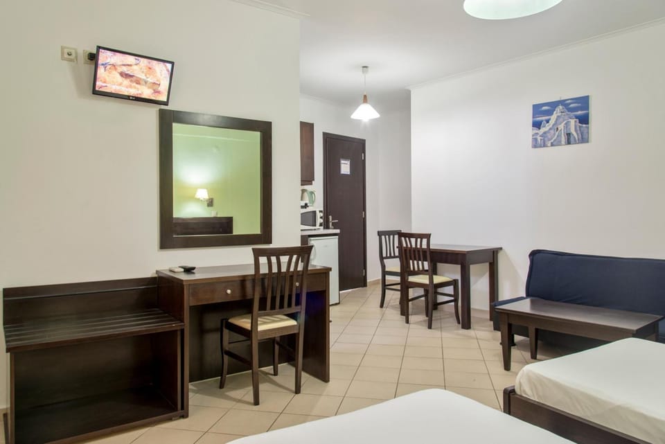 In-room safe, iron/ironing board, free cribs/infant beds, rollaway beds