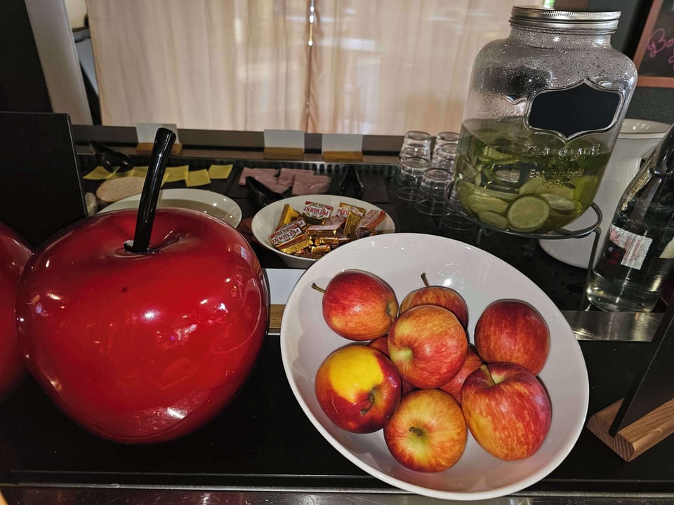 Daily buffet breakfast for a fee