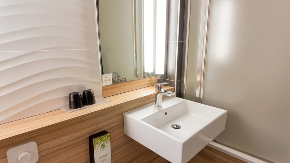 Eco-friendly toiletries, hair dryer, towels