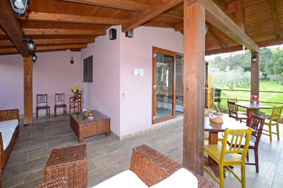 Family Chalet, 1 Bedroom, Microwave, Mountainside (Piccola Fattoria) | Outdoor dining