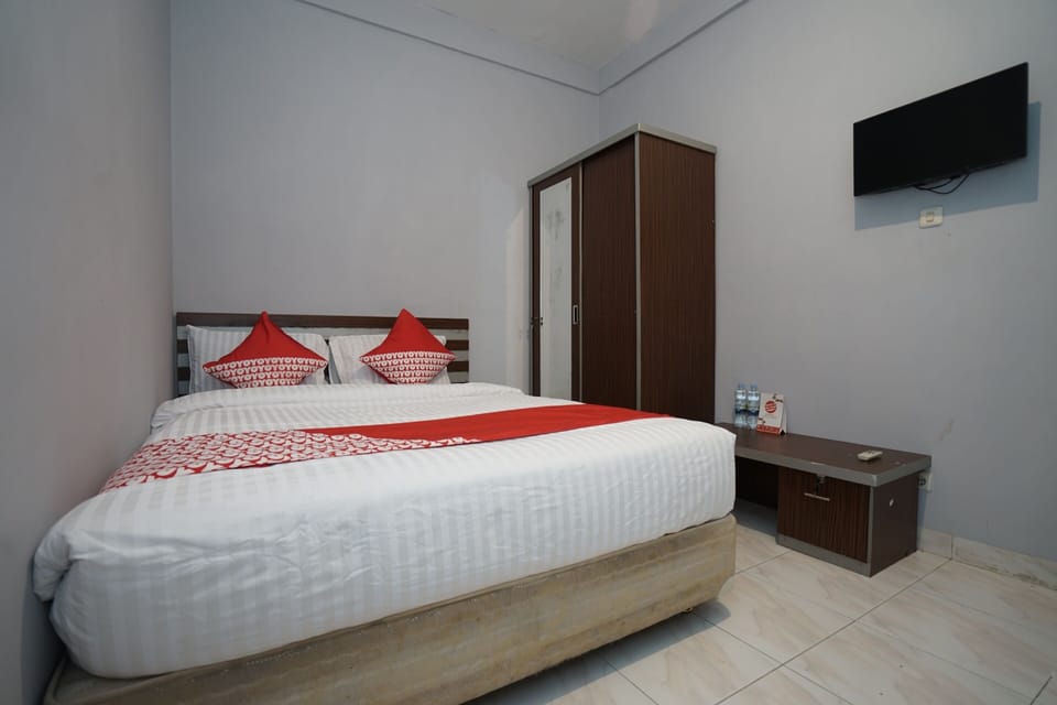Standard Double Room | WiFi (free), bed sheets