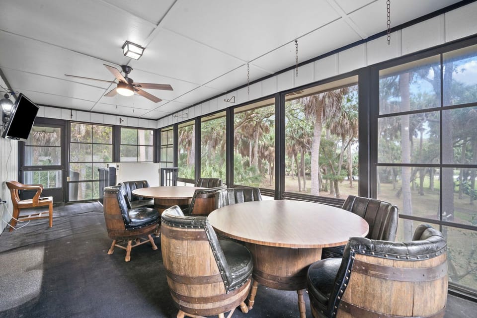 Screened Porch