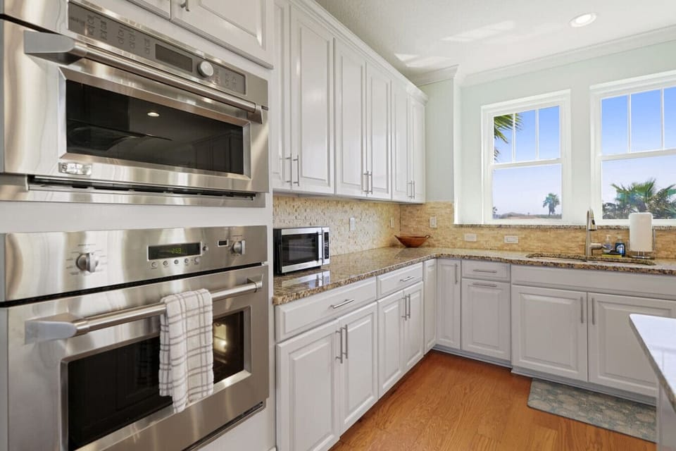 Fully equipped with modern appliances