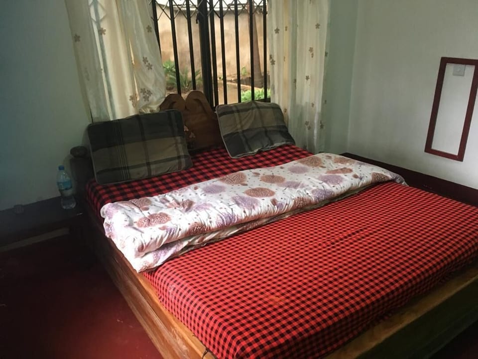 Standard Single Room, Garden View