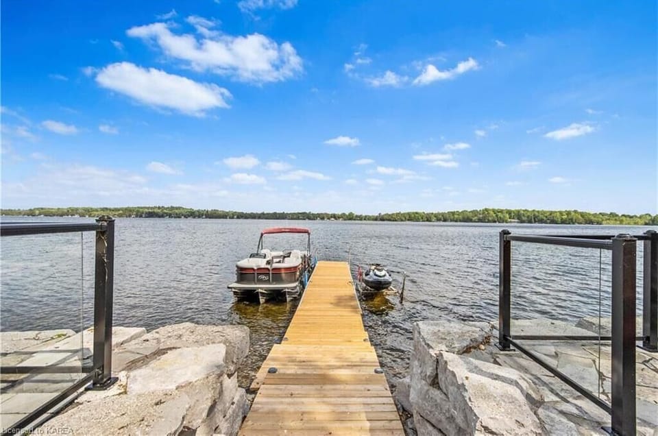 Private dock