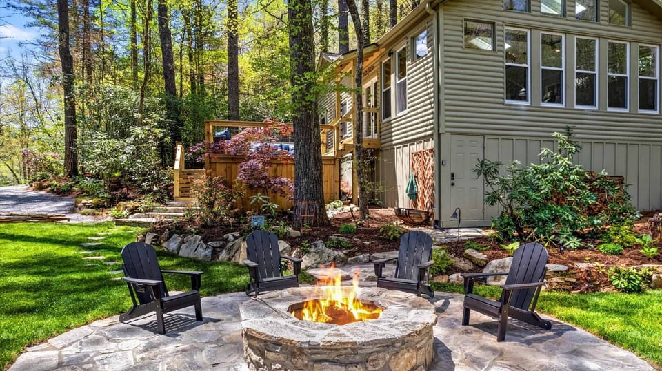 Your firewood is stocked and ready. Gather around the fire pit for s'mores, stargazing, and the kind of unhurried conversation that only happens when everyone finally slows down.