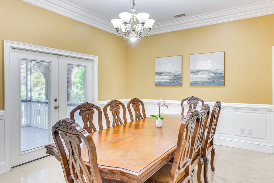 Dining Room | 1st Floor