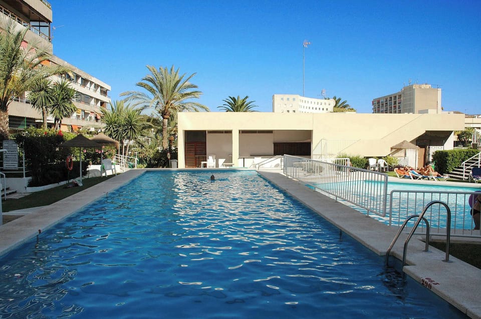 Una de nuestras 2 maravillosas piscinas