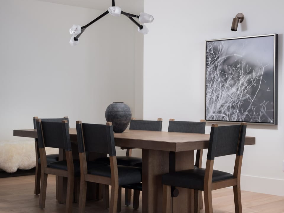 Elegant dining table for six with curated modern décor