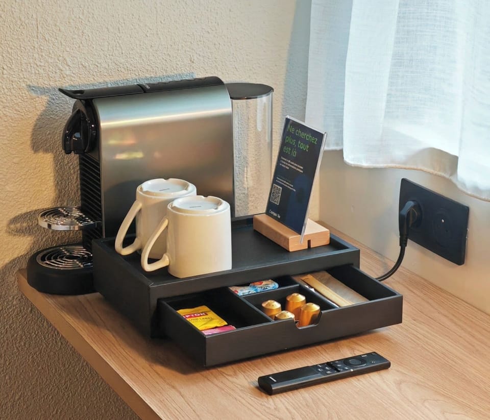 Premium bedding, down comforters, desk, blackout drapes