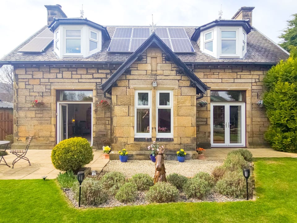Exterior of Birchview in Aviemore