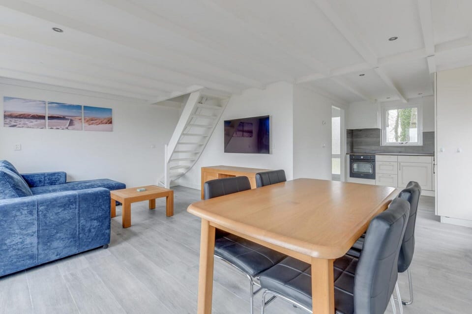 House | Dining