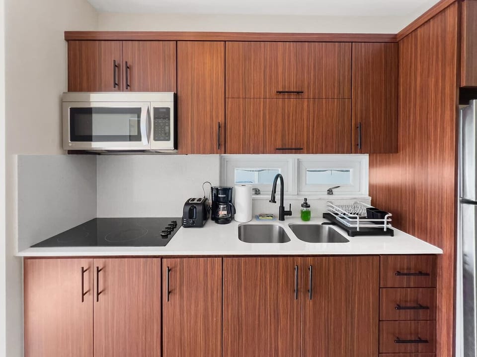 Functional, stylish, and ready for every meal