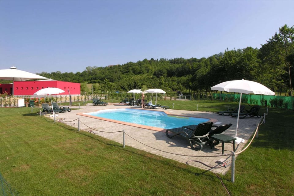 Holiday Home Swimming Pool