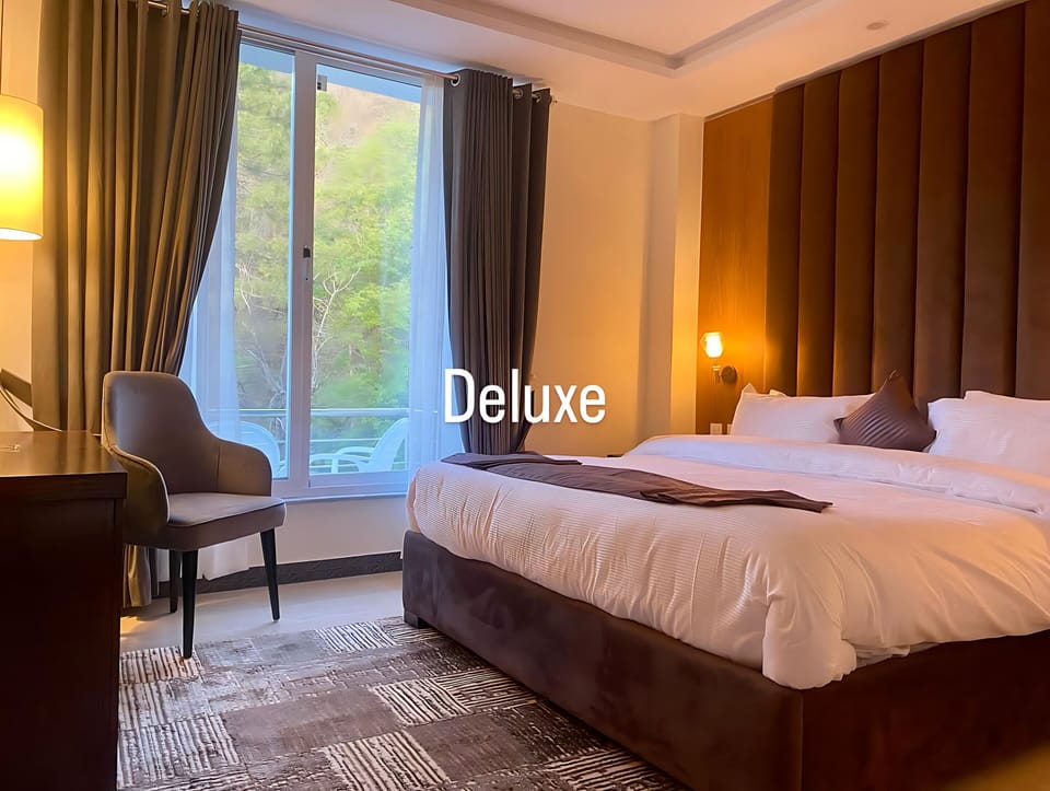 Deluxe Room | Desk, laptop workspace, soundproofing, free WiFi
