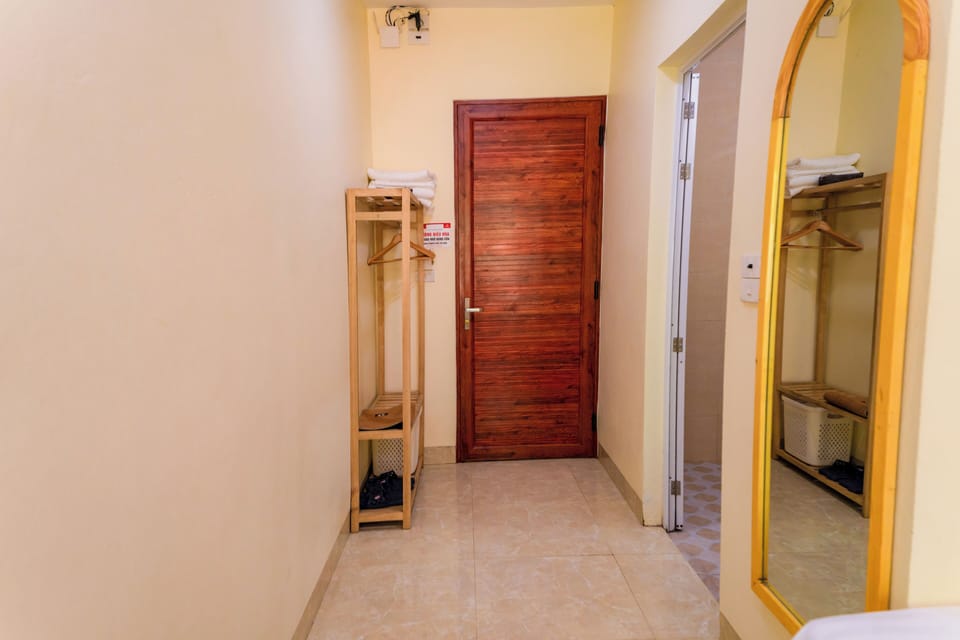 Standard Quadruple Room, 2 Queen Beds, Pool Access, Mountain View | Soundproofing, free WiFi, bed sheets