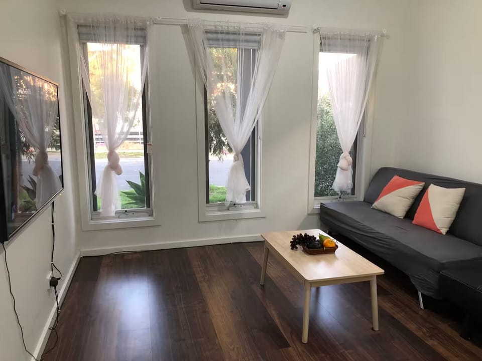 Family House, Garden View | Living area