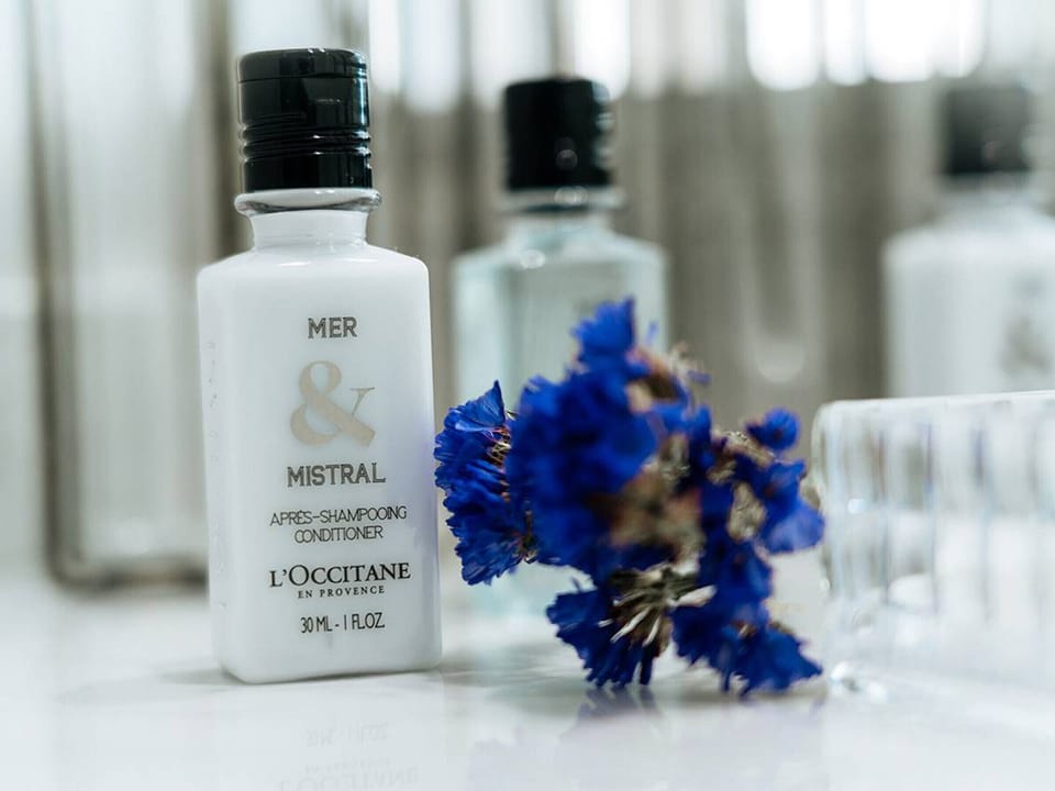 Bathroom amenities
