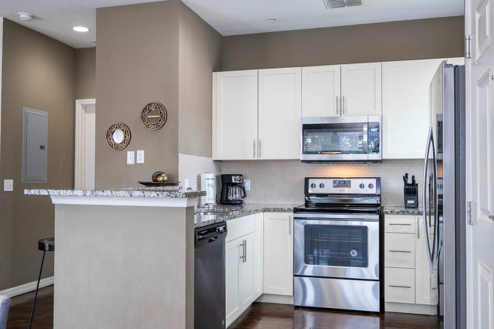 House | 4 bedrooms, Internet