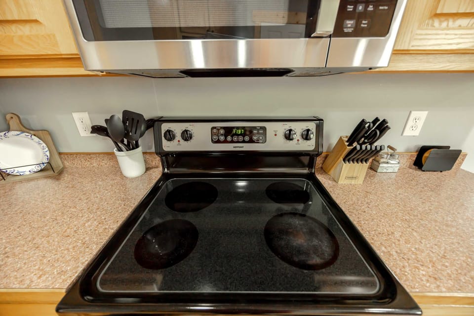 Kitchen Stove