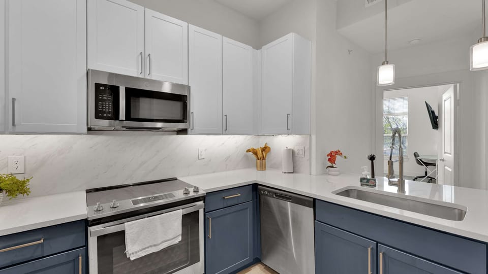 Full Kitchen