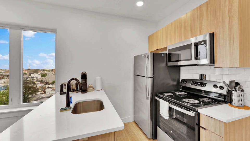 Full Kitchen