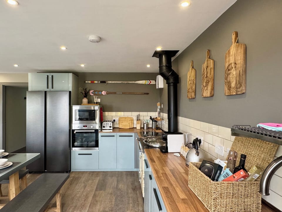 Comfort House, Patio | Private kitchen