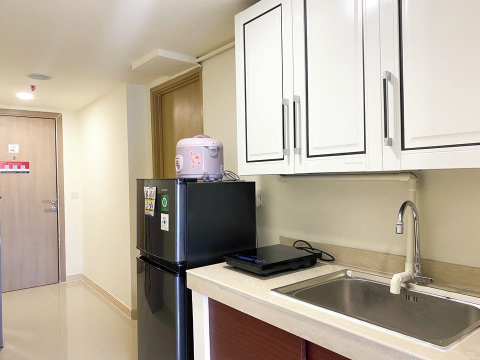 Standard Apartment, 2 Bedrooms (Apartment) | Private kitchen