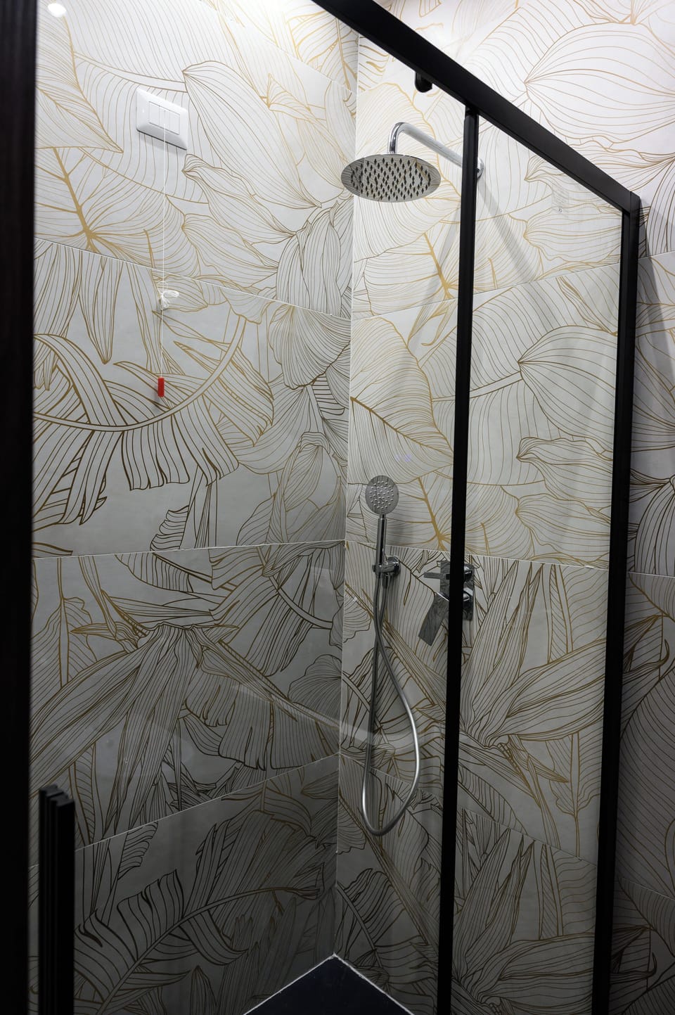 Luxury Room, Balcony, City View | Bathroom | Shower, hair dryer, slippers, bidet