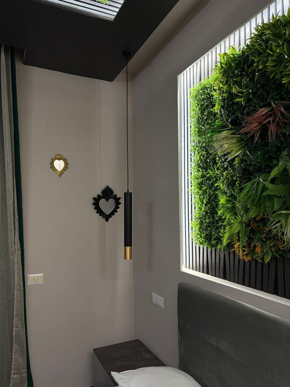 Classic Room | In-room safe, desk, blackout drapes, soundproofing