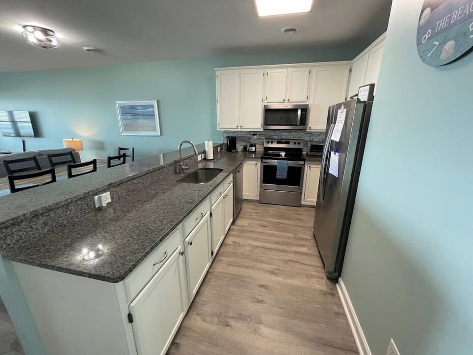 Fully equipped kitchen