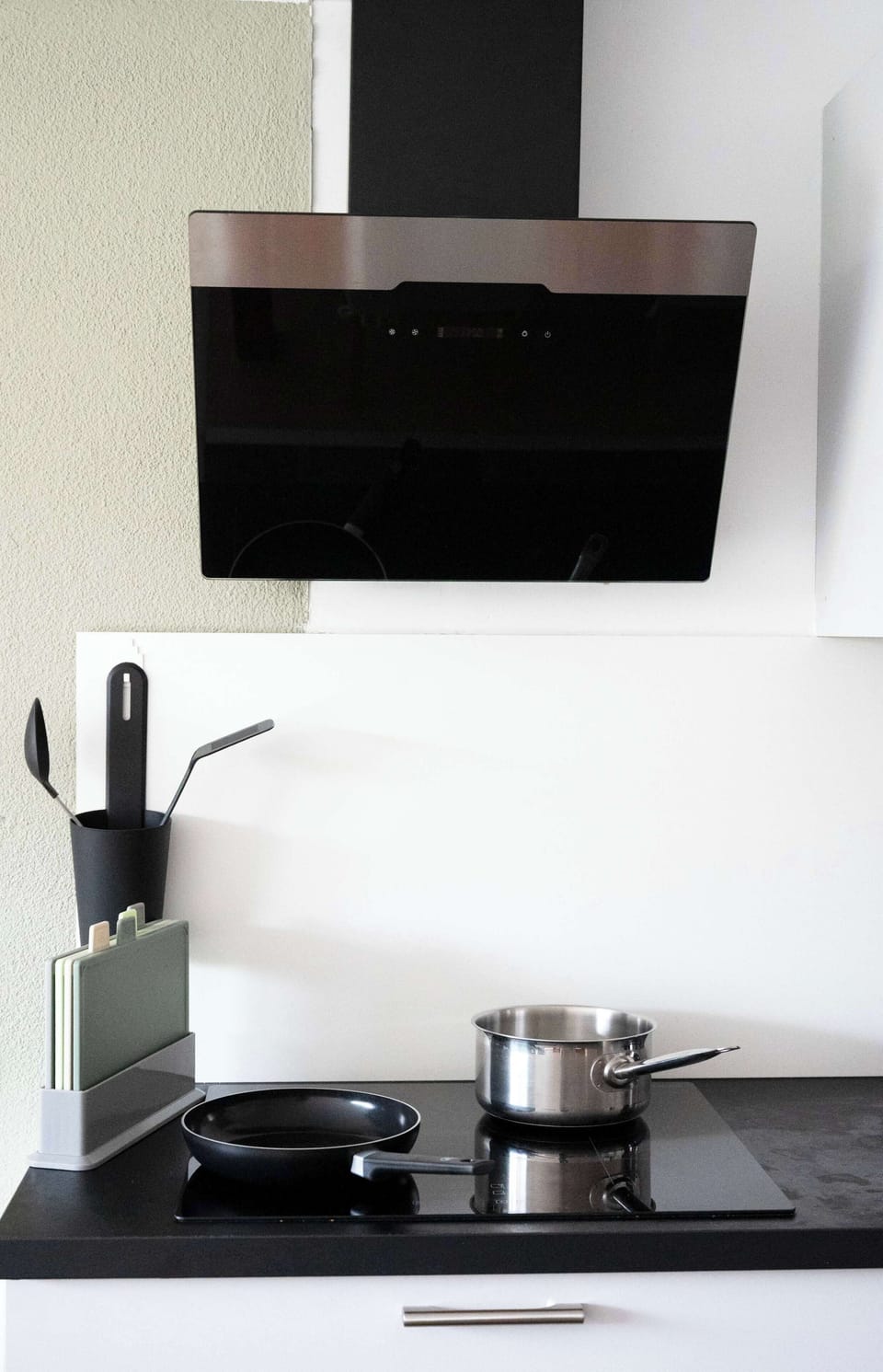 Cooking facilities for your convenience.