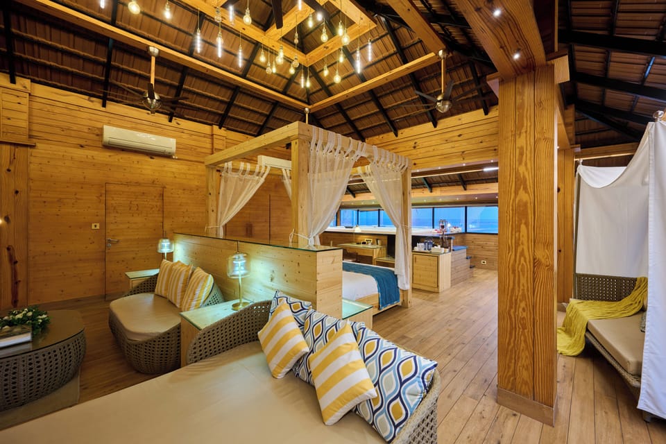 Luxury Suite, Sea View | In-room safe, desk, laptop workspace, blackout drapes